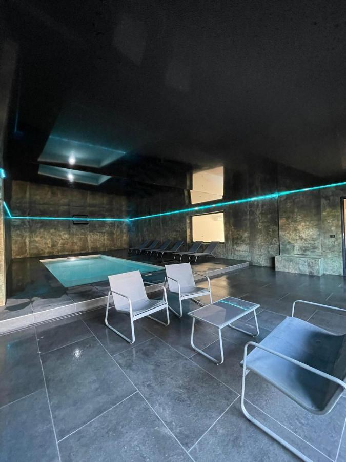 Villa 400M2 Piscine Interieure Tres Calme Agde Eksteriør billede